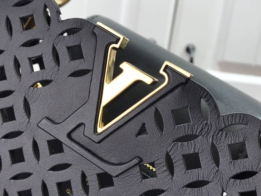 L0vis Vvtt0n Capucines BB Cutout Leather Bag Replica Black M57228