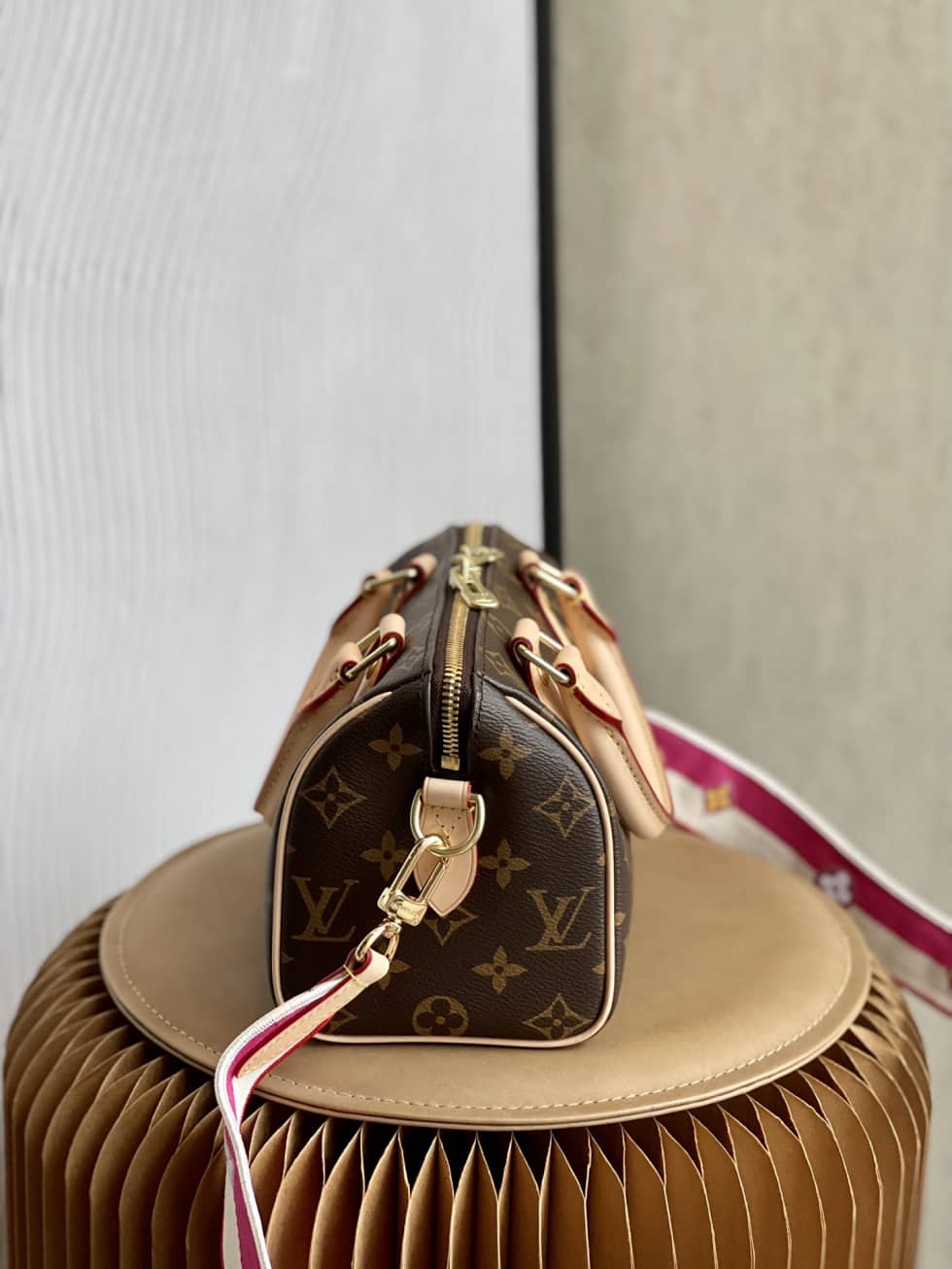 L0vis Vvtt0n Replica Bags Speedy Bandouliere 20 M45948