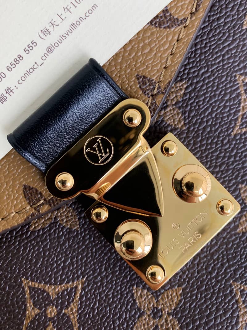 Best Replica L0vis Vvtt0n Pochette Metis Small Leather Crossbody Bag Replica M44876(ColaReps)