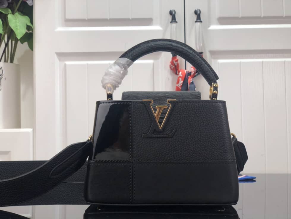 L0vis Vvtt0n Capucines BB M59269 Replica Shoulder Bag