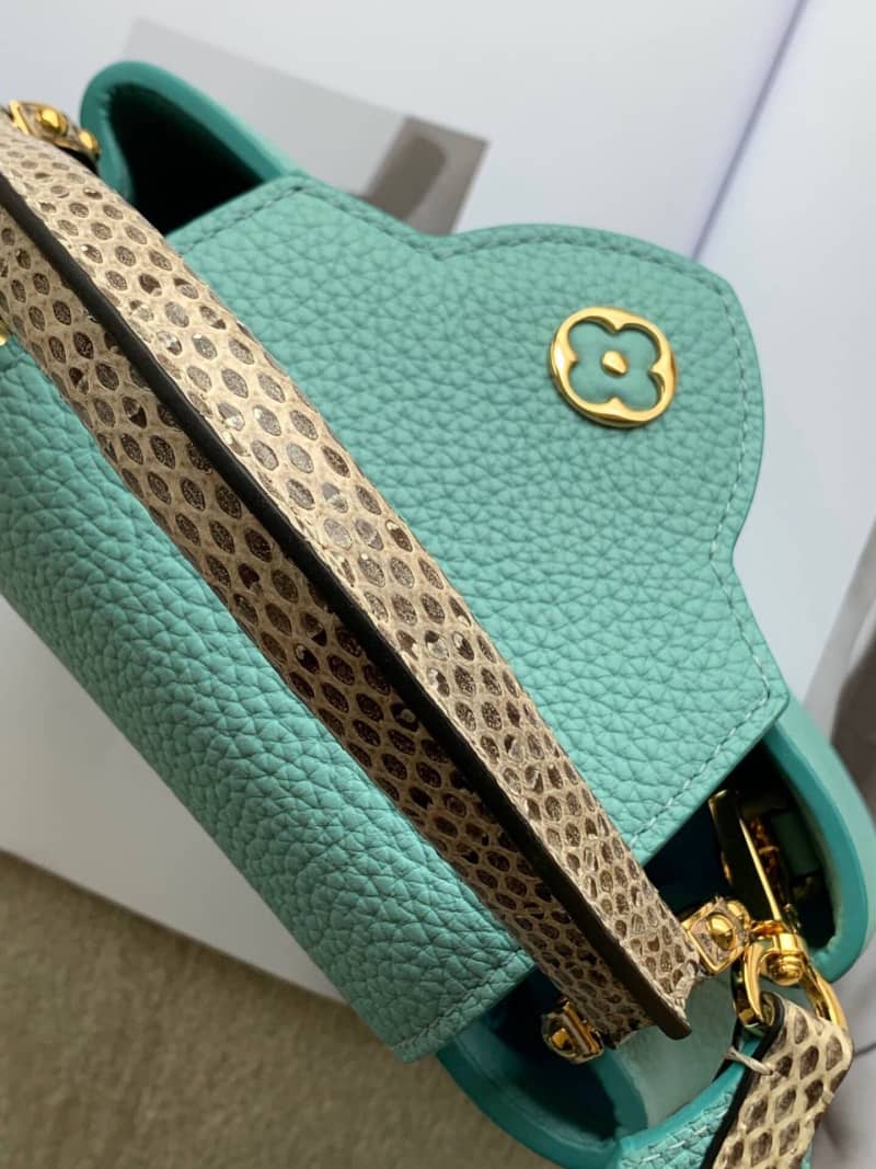 L0vis Vvtt0n Capucines Mini Replica Bag Blue M55921