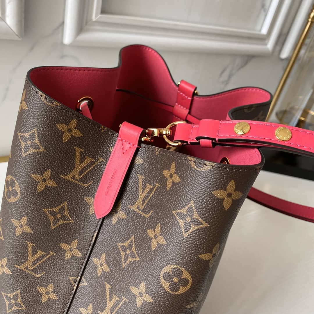 L0vis Vvtt0n NeoNoe Monogram Canvas Replica Bucket Bag M43570