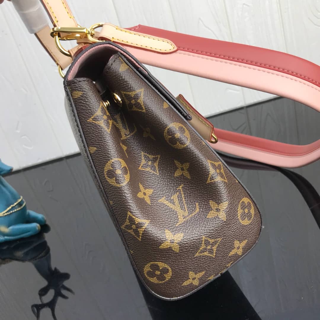 L0vis Vvtt0n Cluny BB Monogram Canvas Shoulder Bag Replica Pink M42738