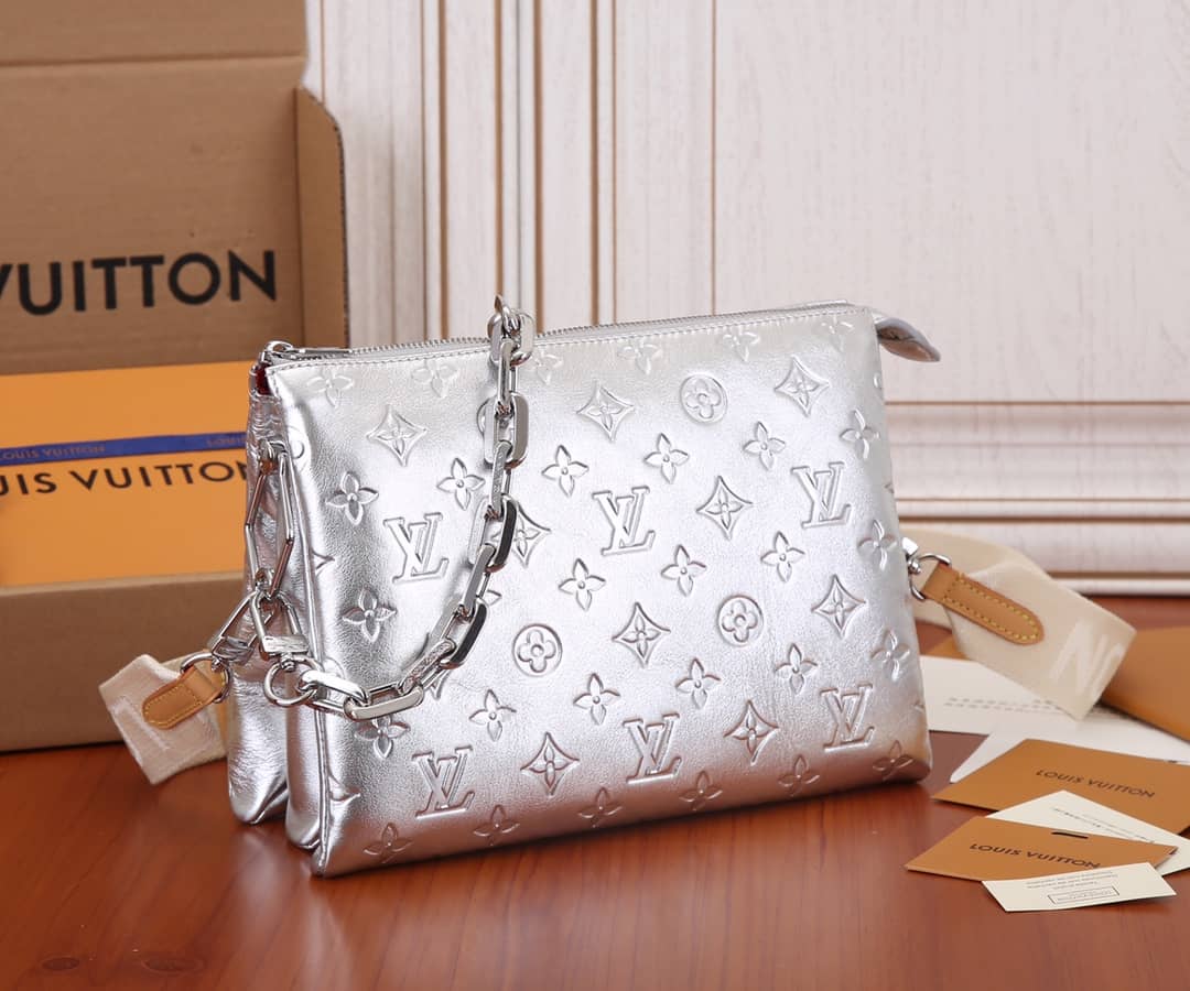 L0vis Vvtt0n Coussin PM Monogram Embossed Replica Crossbody Bag Silver M57790