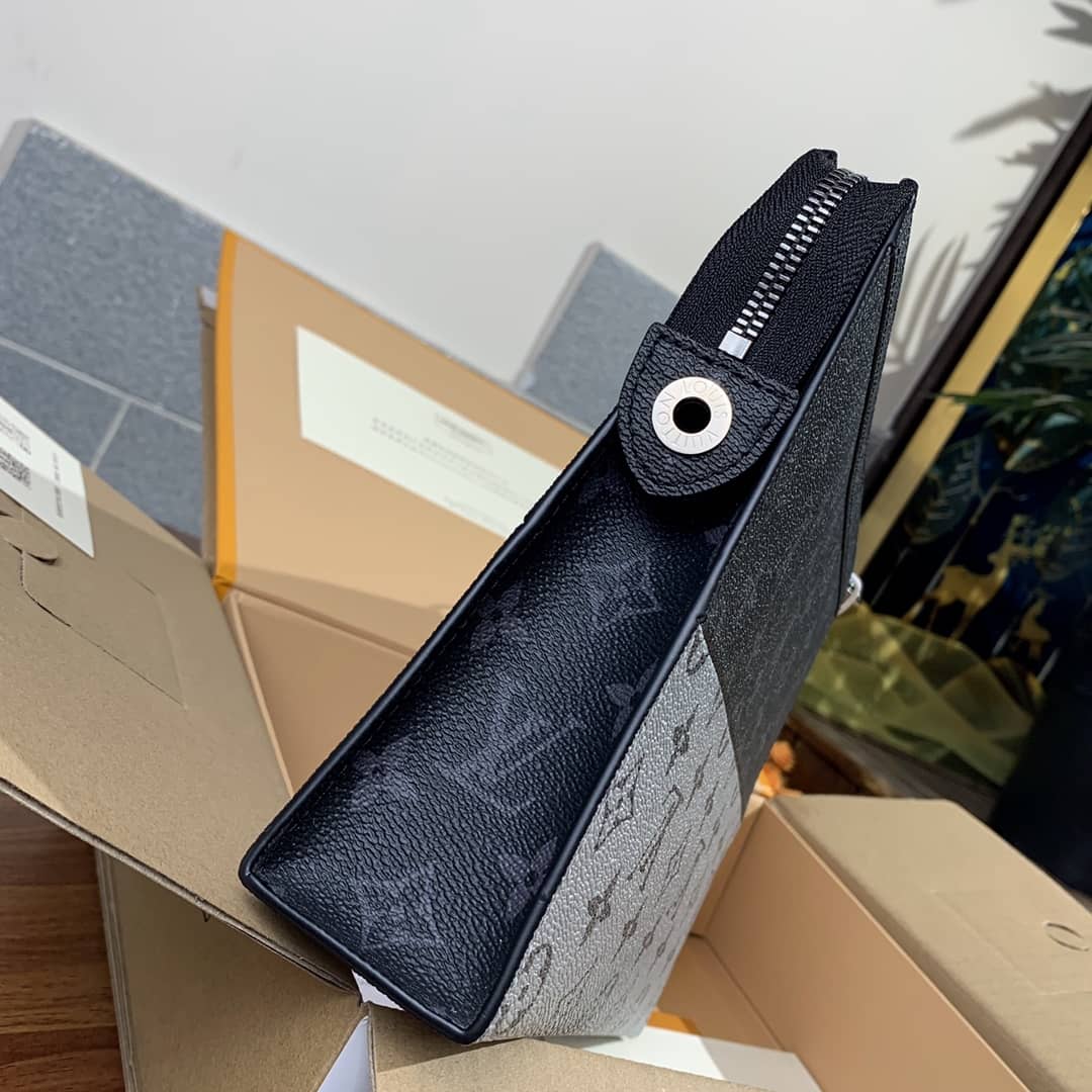 L0vis Vvtt0n Voyage MM Monogram Replica Pochette Black Gray M63039