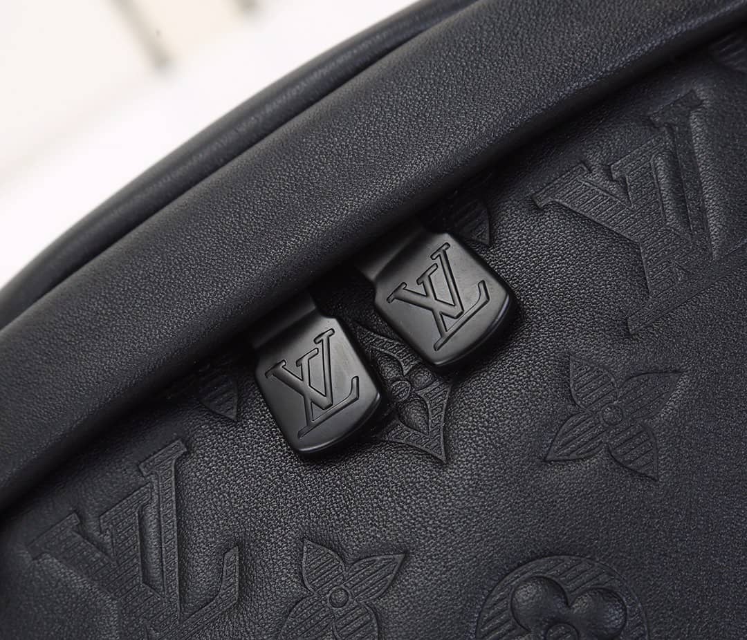 LV Bum Bag Dupe Discovery Mens Leather M44388(ColaReps)