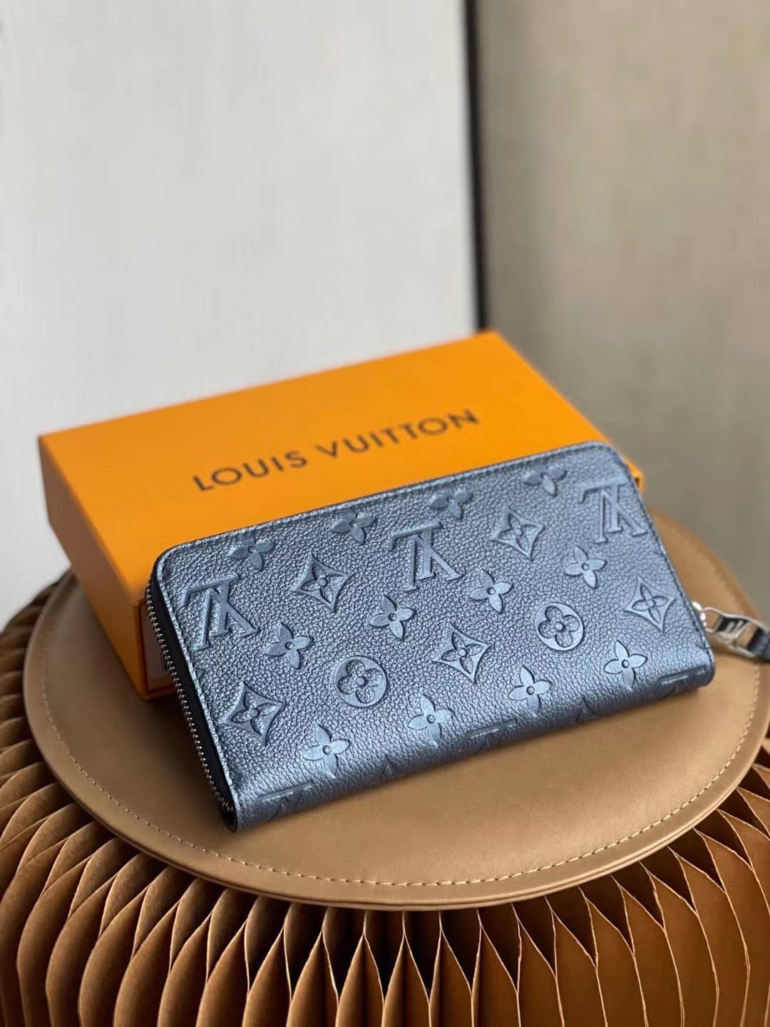 L0vis Vvtt0n Long Wallet Zippy Empreinte Navy Blue M80958 Replica Wallet