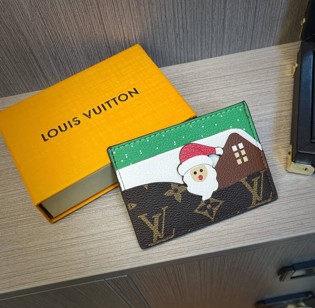 L0vis Vvtt0n Wallet Replica Monogram Canvas Card Holder Christmas Collection