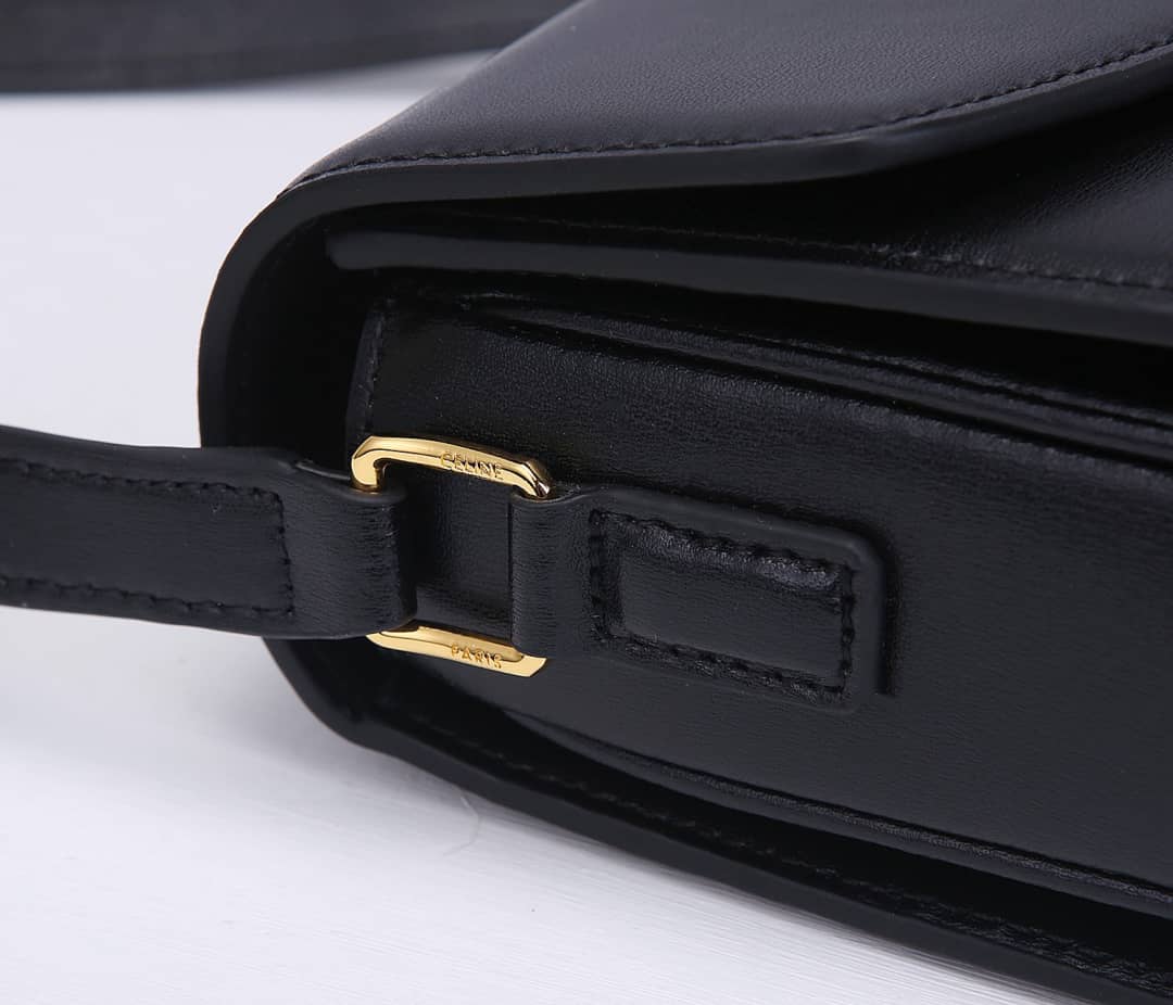 Ce1i*e Bag Dupe Triomphe Micro Luggage 18.5CM Replica Bag