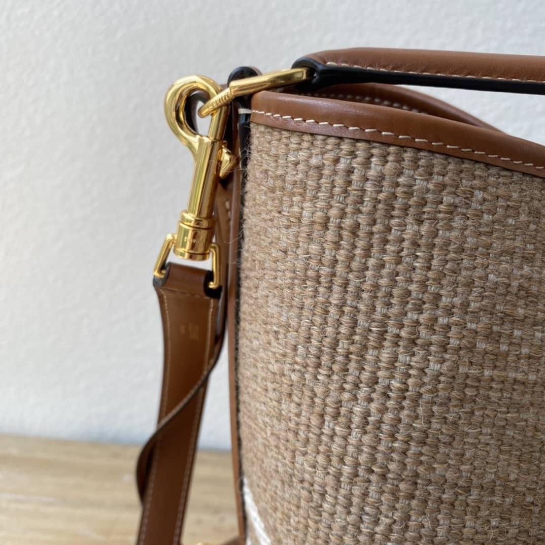 Ce1i*e Medium Bucket Replica Bag