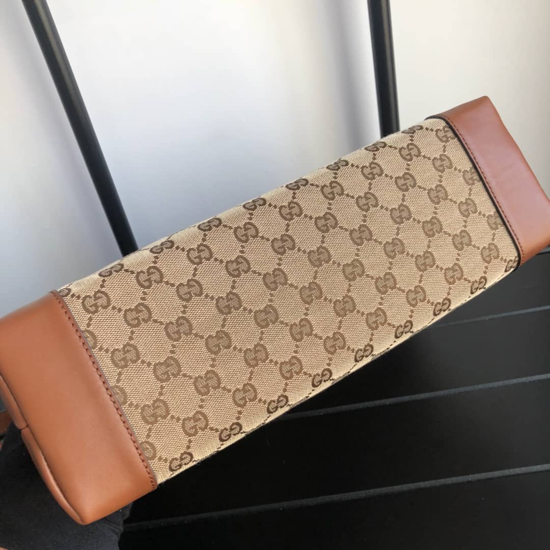 Gvc*1 GG Canvas Shoulder Bag Replica Brown 308930