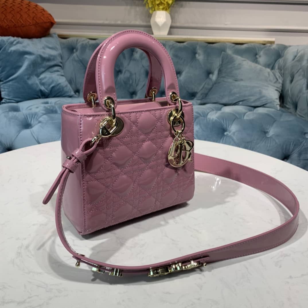Chr1st1an D10r Lady D10r 20CM Replica Bag