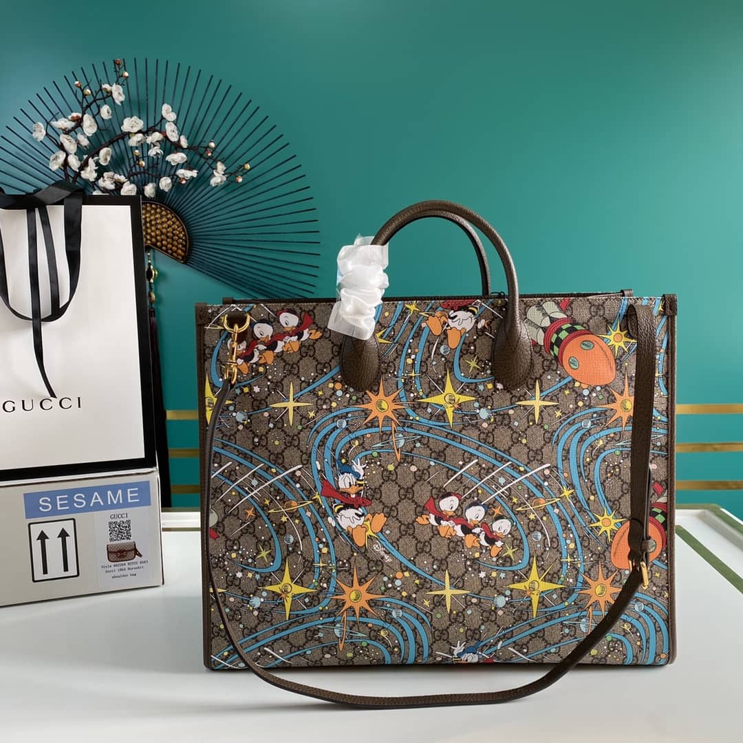 Gvc*1 x Disney Donald Duck Tote Replica 650037