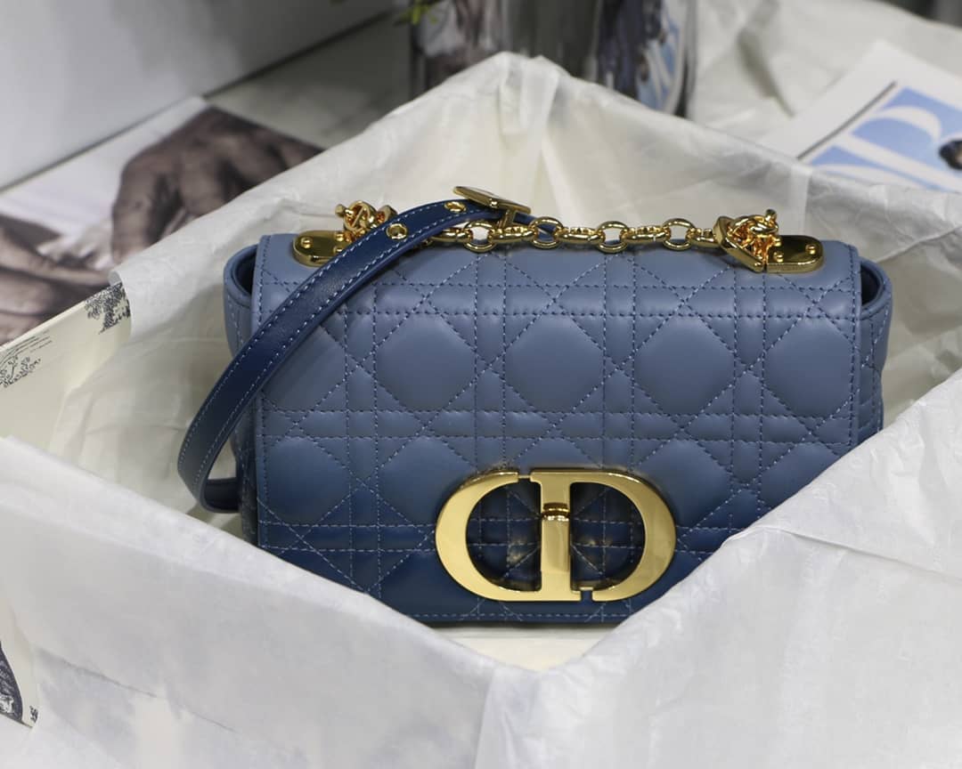 Chr1st1an D10r Caro Replica Bag