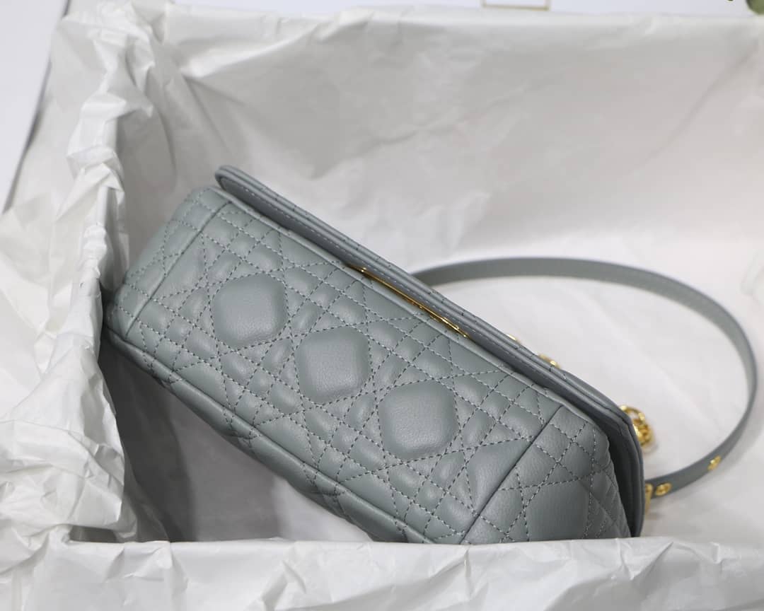 Chr1st1an D10r Caro Replica Bag