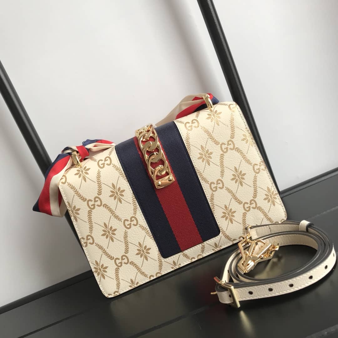 Gvc*1 Sylvie Small Leather Shoulder Bag Replica Beige 524405