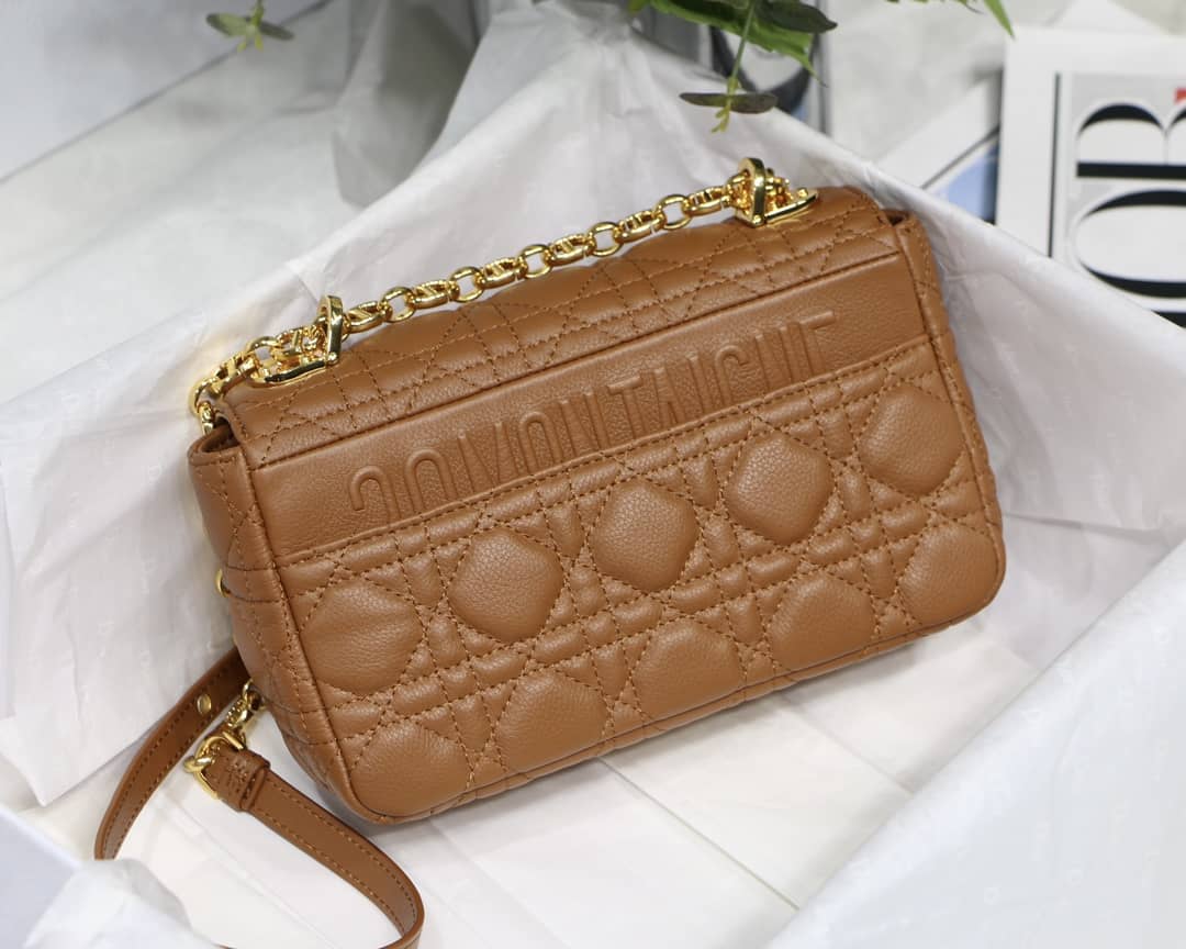 Chr1st1an D10r Caro Replica Bag