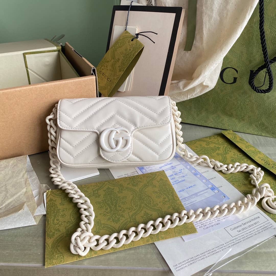 Gvc*1 GG Marmont Quilting S*per Mini 476433 Replica Crossbody Bag