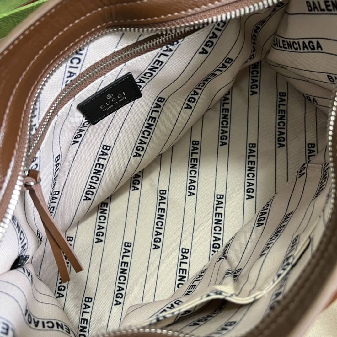 Gvc*1 x Ba1en*iaga Motorcycle Bag 681690 Replica Tote