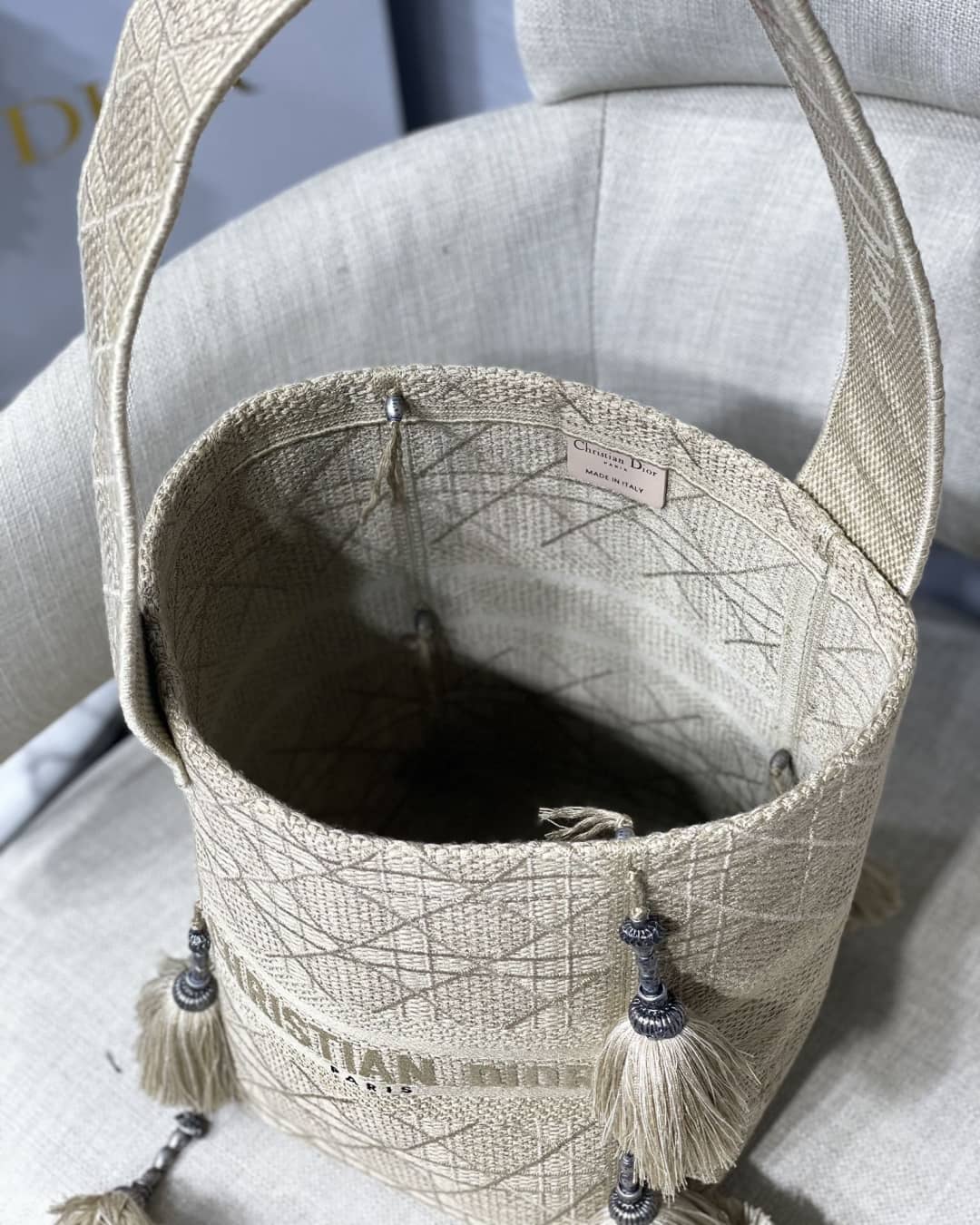 Chr1st1an D10r CD Bubble Embroidered Replica Bucket Bag