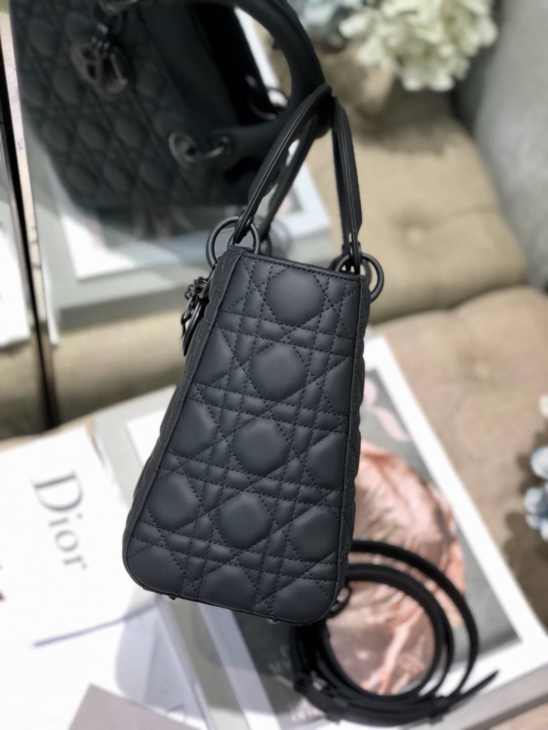 Chr1st1an D10r Lady D10r 24CM Replica Bag