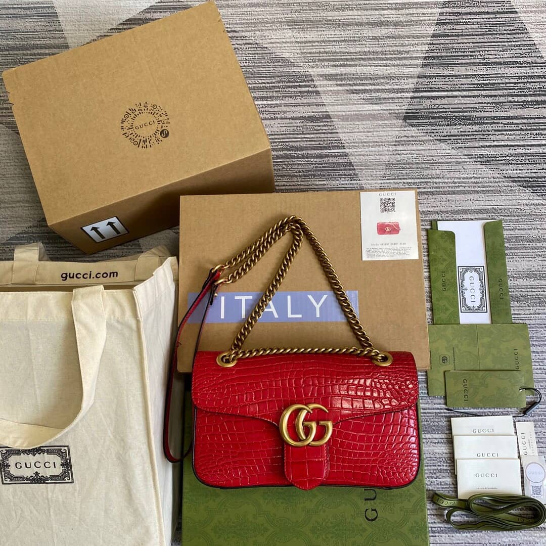 Gvc*1 GG Marmont Matelasse Shoulder Bag Replica Red 443497