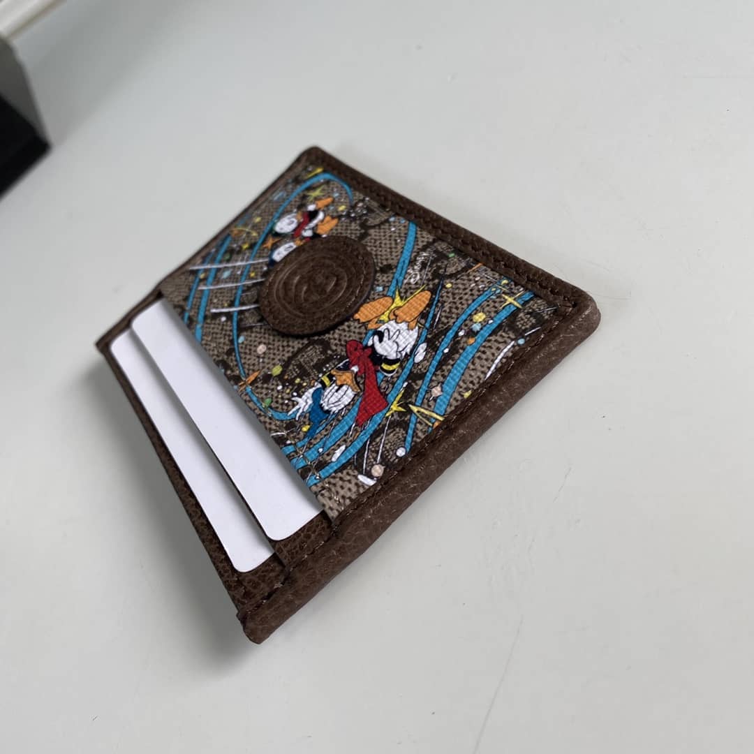 Gvc*1 x Disney Donald Duck Credit Card Holder Replica 647942