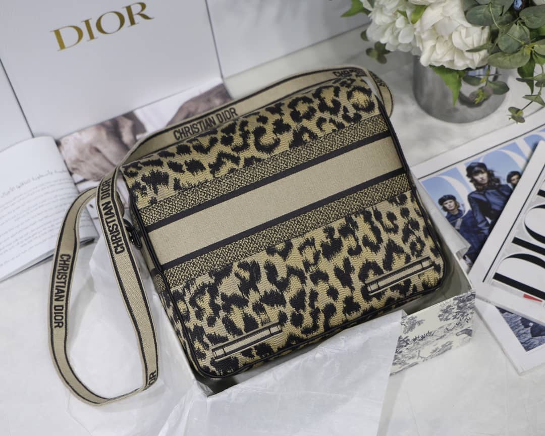 Best Chr1st1an D10r Replica Bag