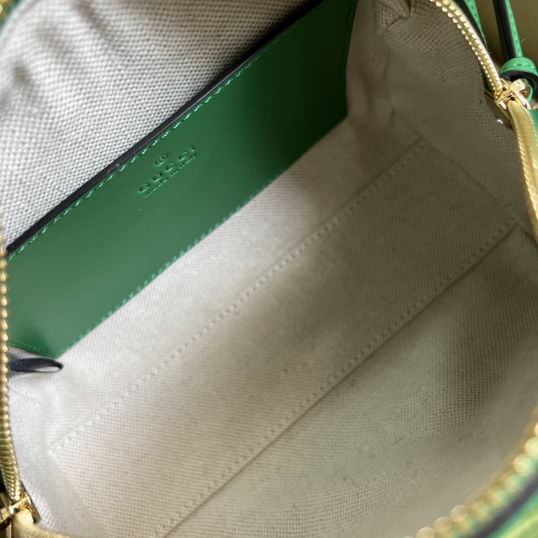 Gvc*1 GG Matelassé Leather Top Handle Shoulder Bag 702251 Replica