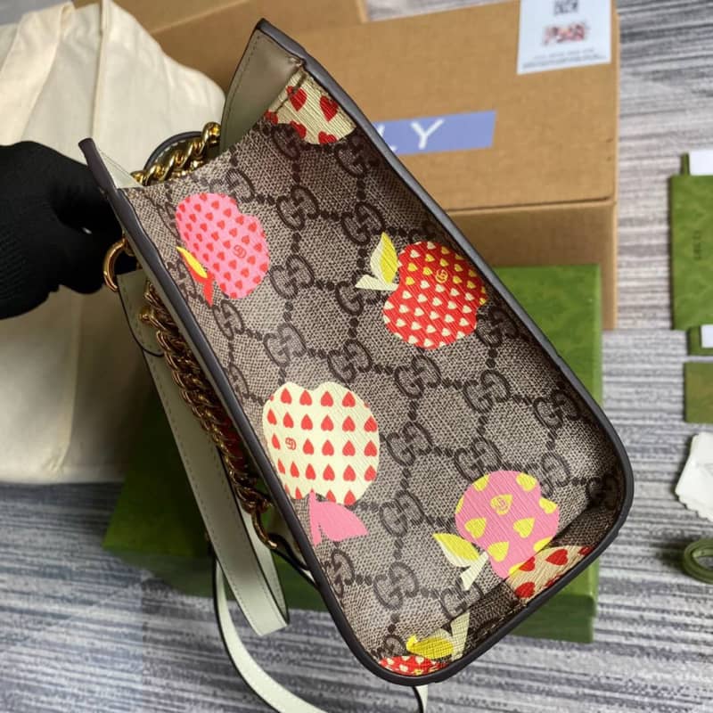 Gvc*1 Padlock Small GG Svp*me Canvas Shoulder Bag Replica Brown 498156