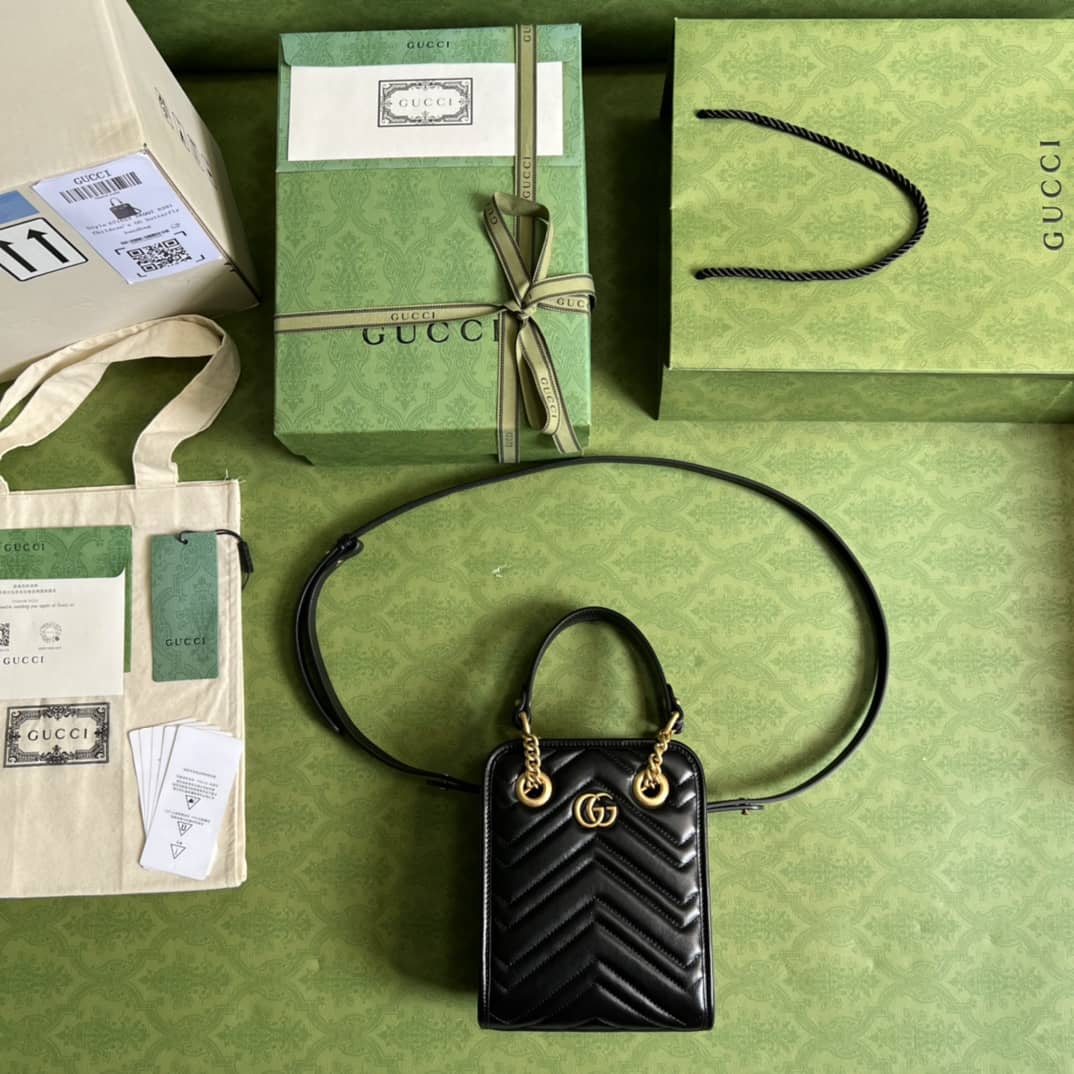 Gvc*1 GG Marmont Matelassé Mini Crossbody Bag 696123 Replica
