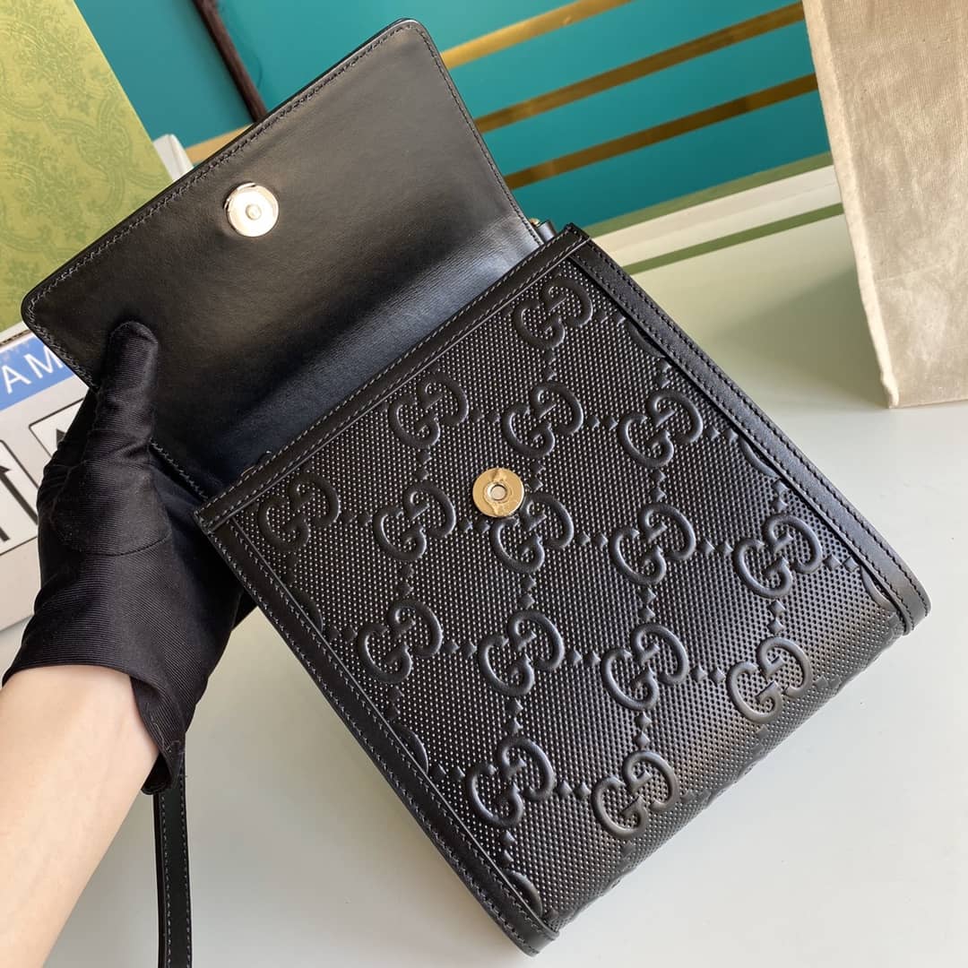 Gvc*1 GG Embossed Cosmetic Case Replica 627470