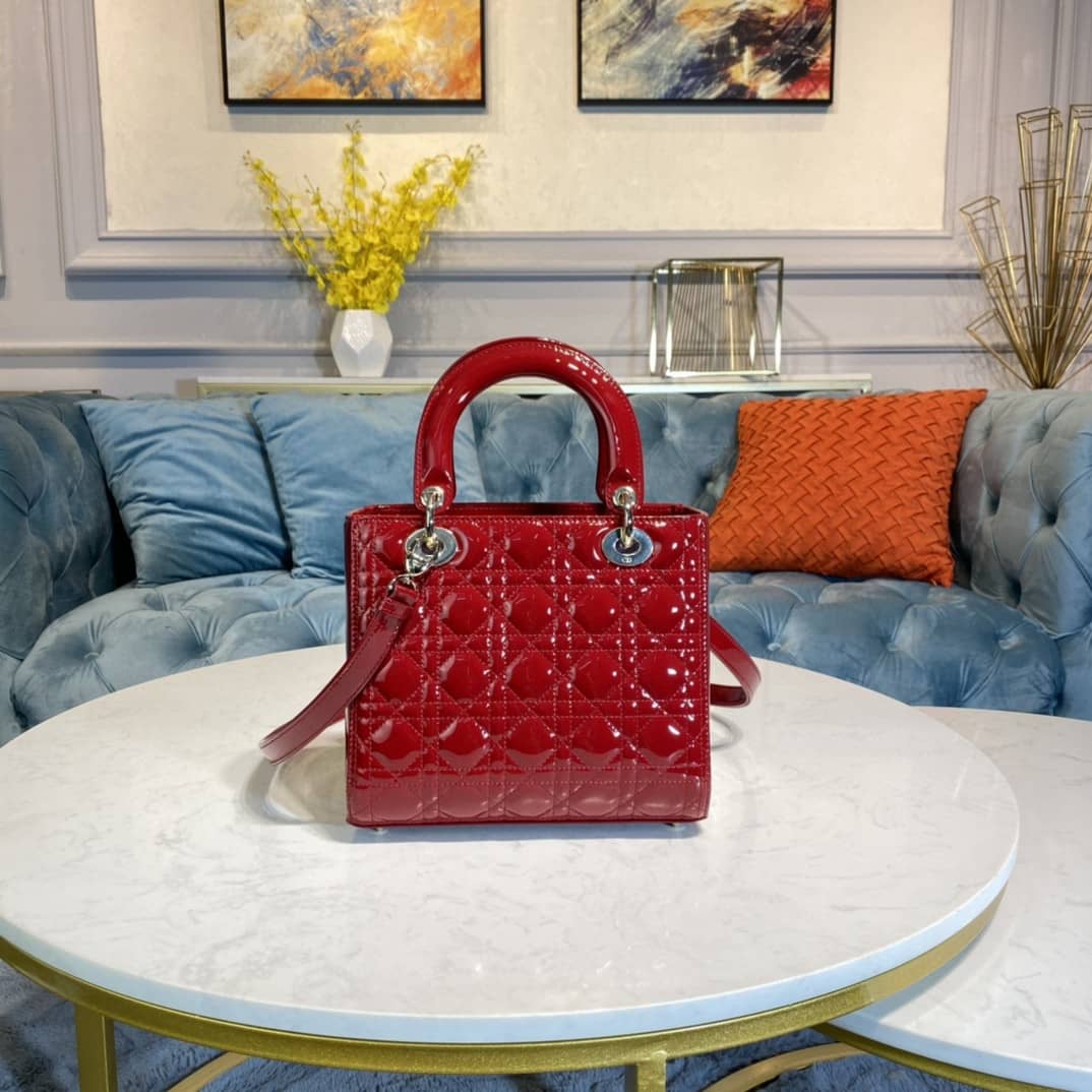 Chr1st1an D10r Lady D10r 24CM Replica Bag