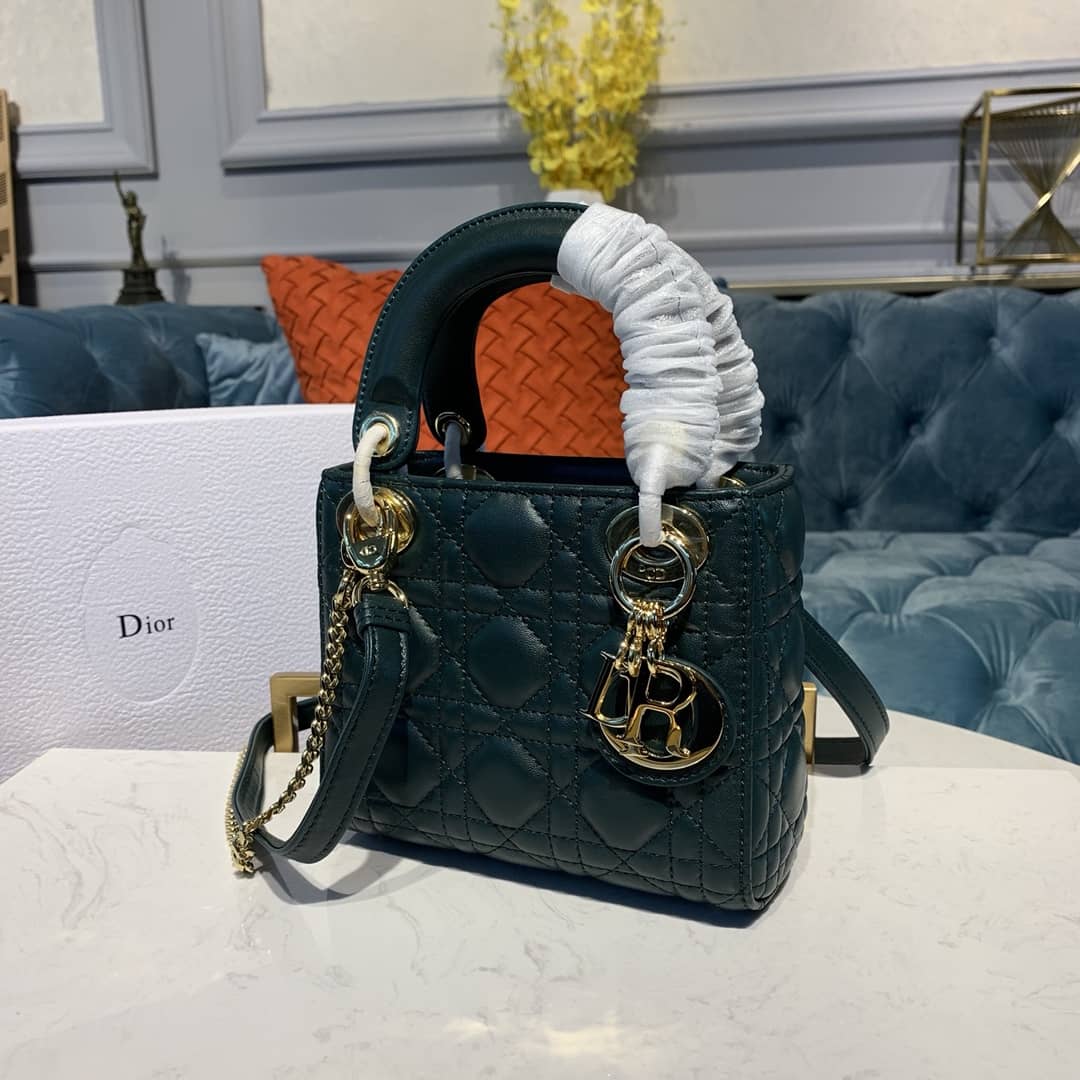 Chr1st1an D10r Lady D10r 17CM Replica Bag