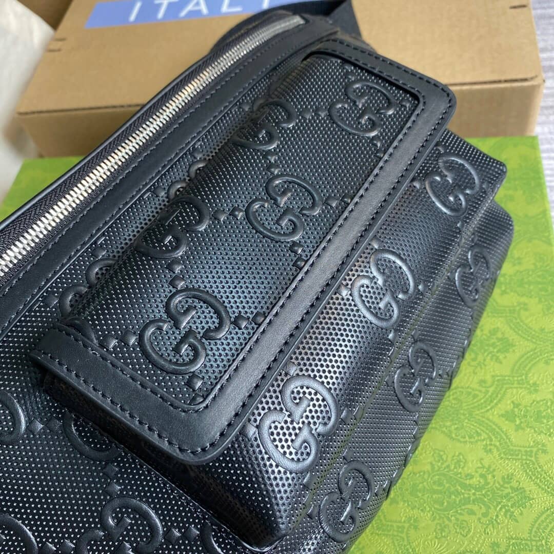 Gvc*1 GG Embossed Belt Bag Replica White 645093