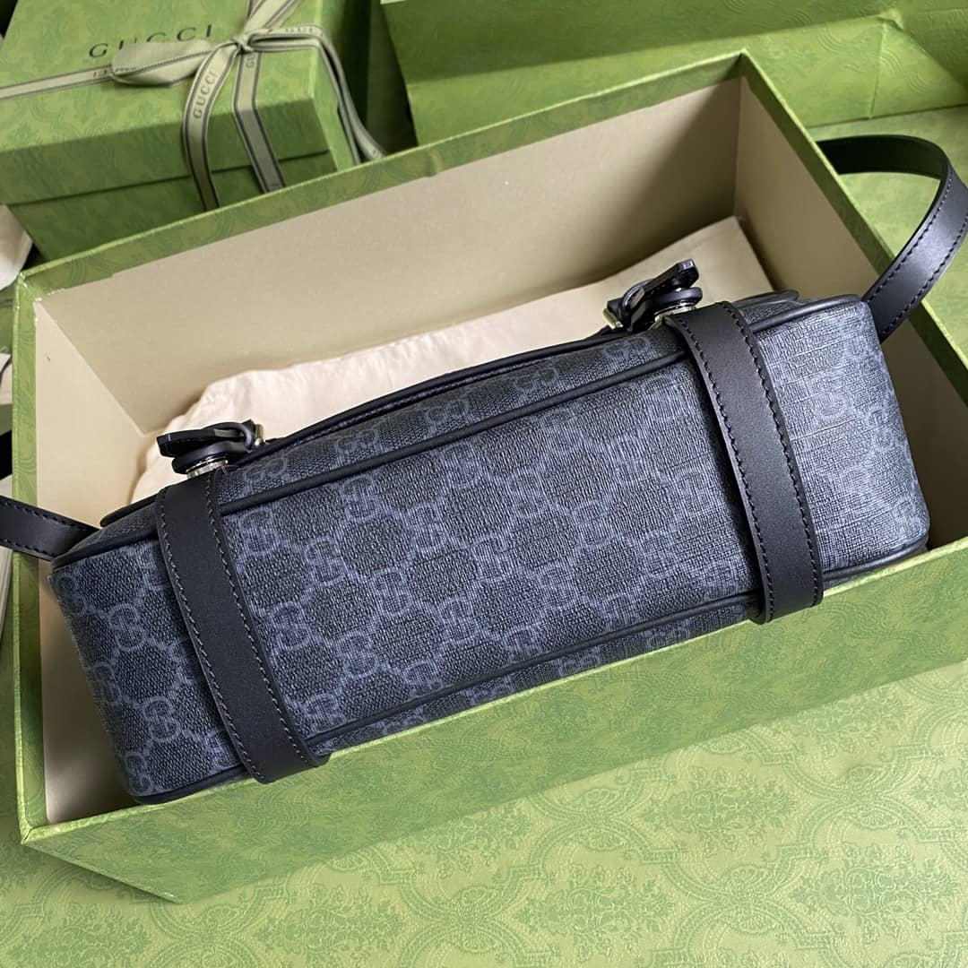 Gvc*1 Mens GG Svp*me Canvas Messenger Bag Black Replica 658542