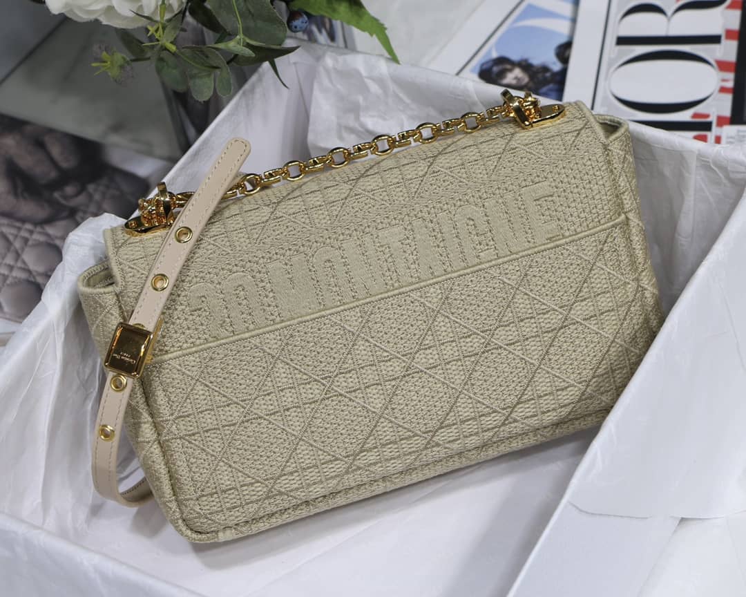 Chr1st1an D10r Caro Replica Bag