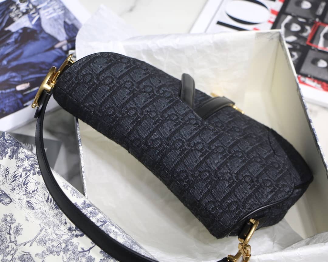 D10r Saddle Bag Dupe 25.5CM