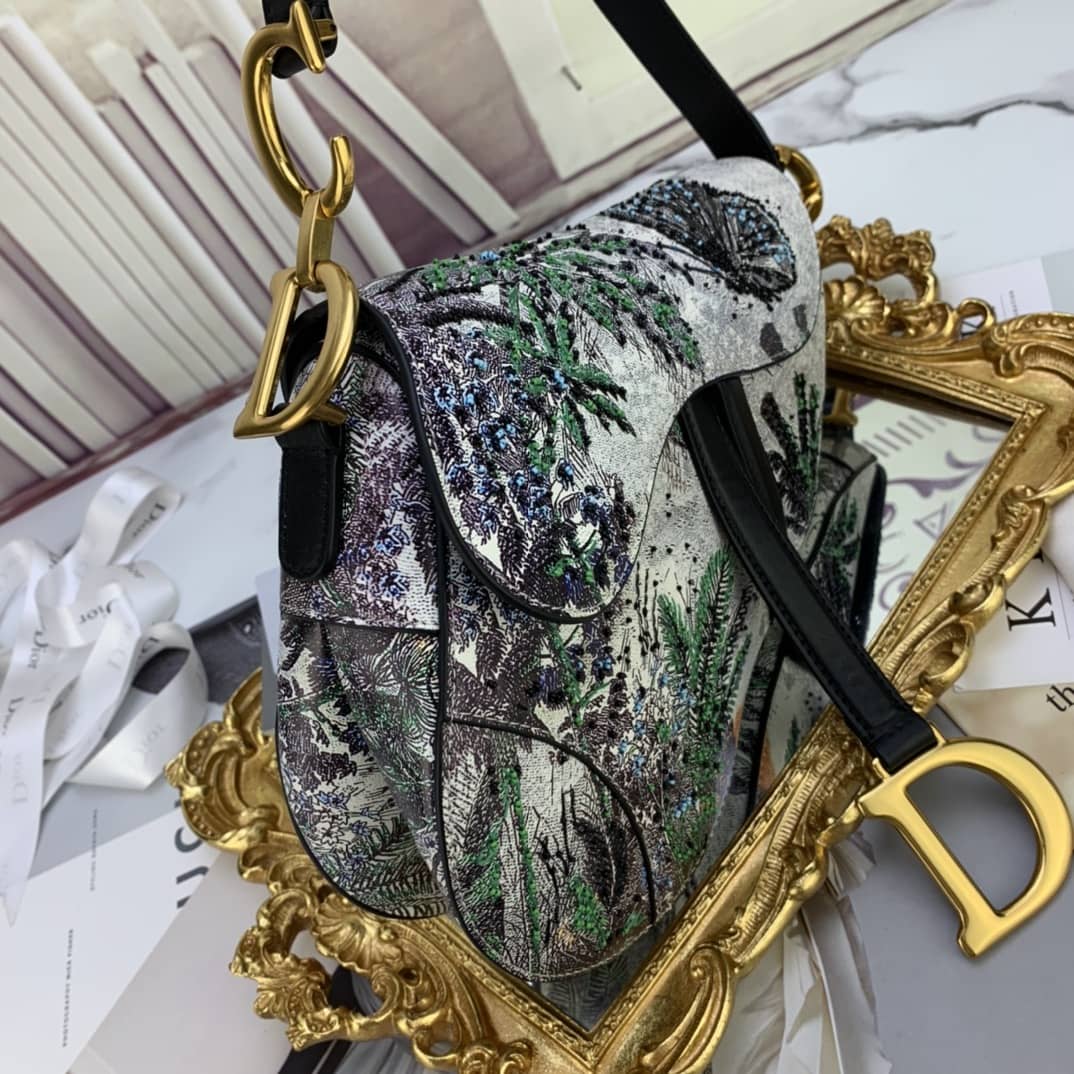 D10r Saddle Bag Dupe