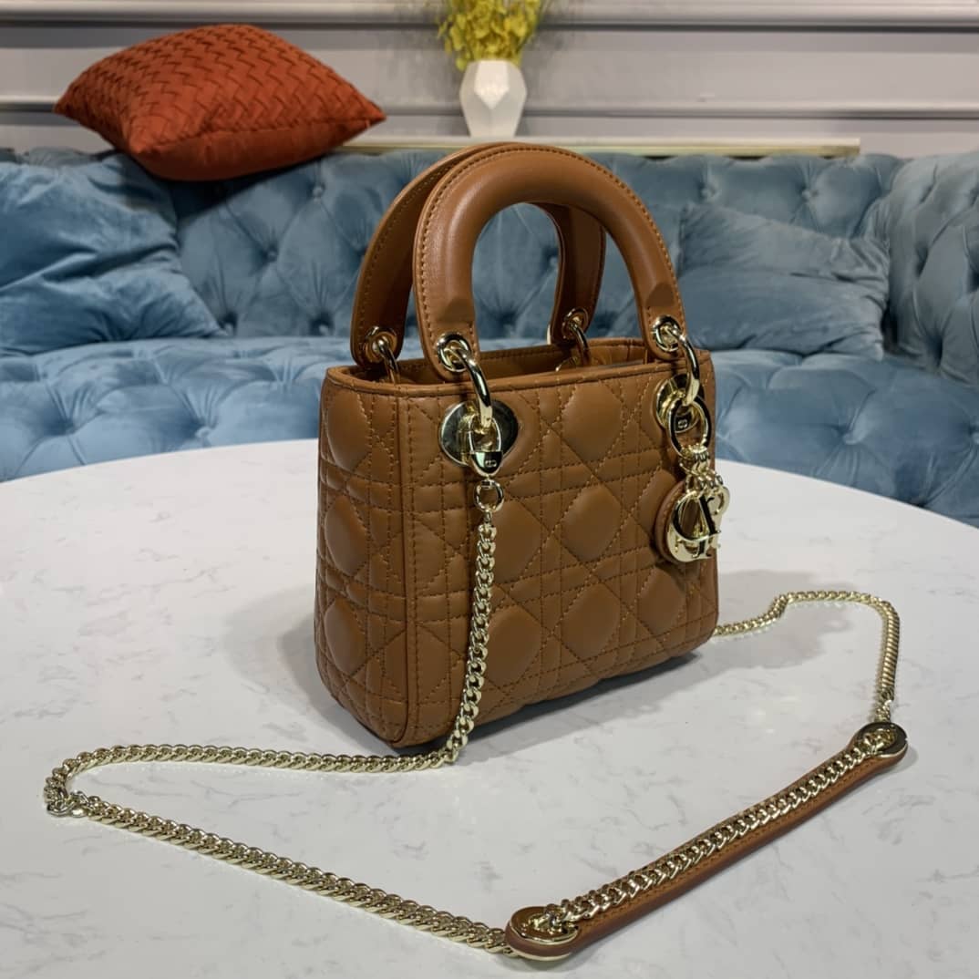 Chr1st1an D10r Lady D10r 17CM Replica Bag
