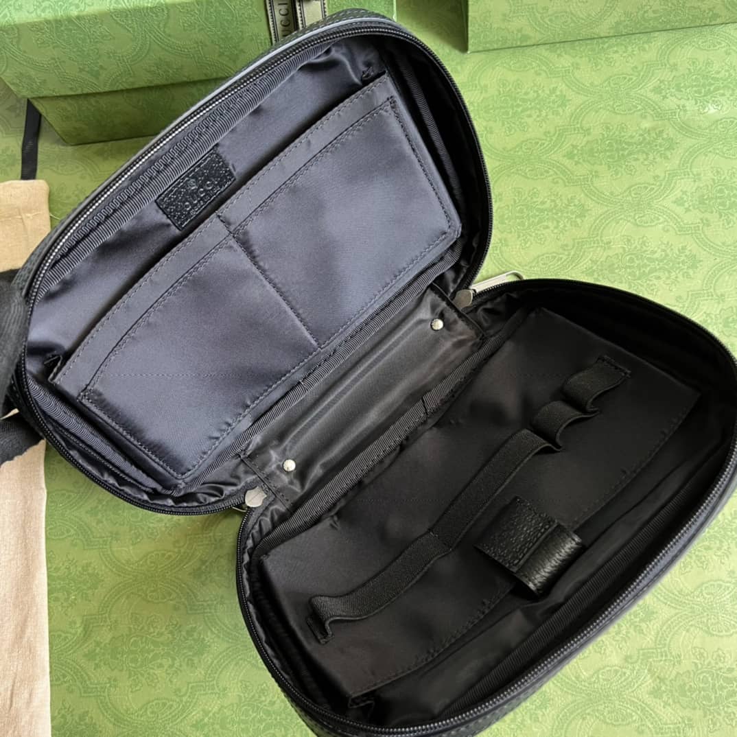 Gvc*1 Purse Dupes Off The Grid Packing Cube Make Up 701092