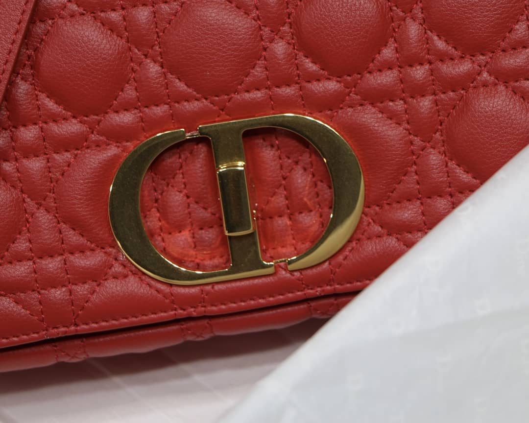 Chr1st1an D10r Caro Replica Bag