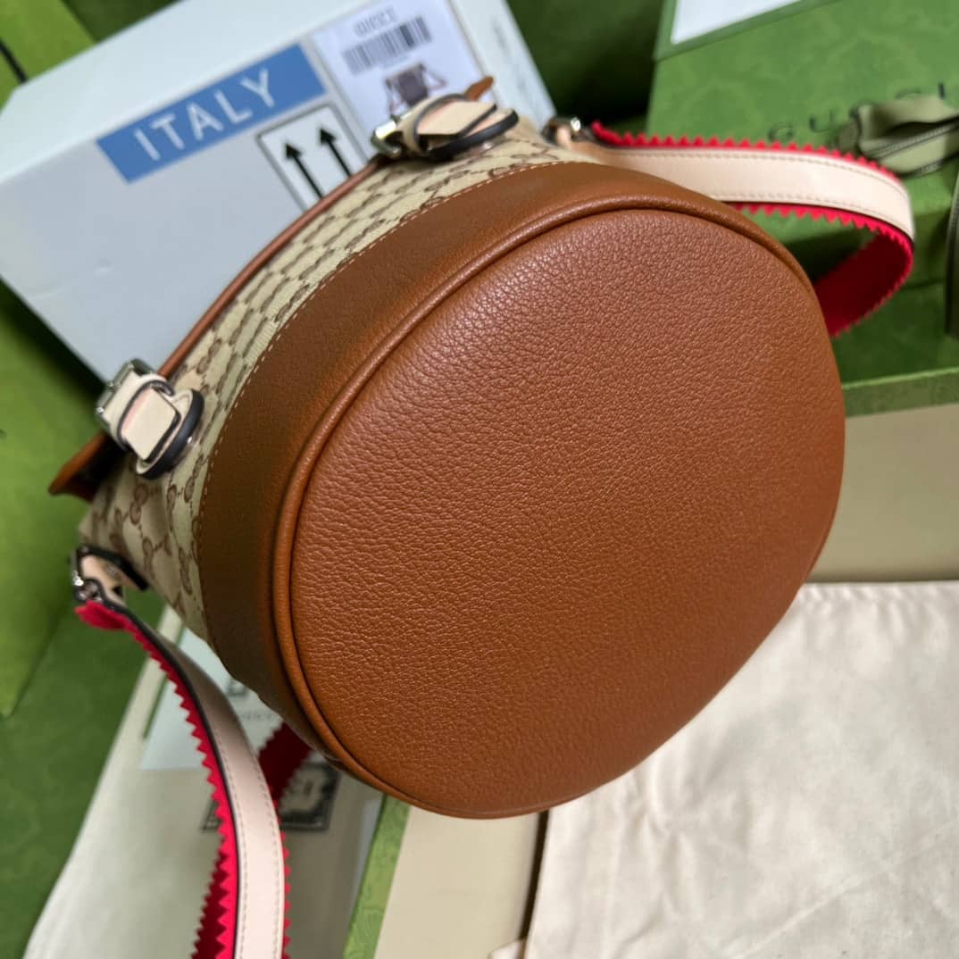 Gvc*1 GG Svp*me Canvas Bucket Bag Replica 630819