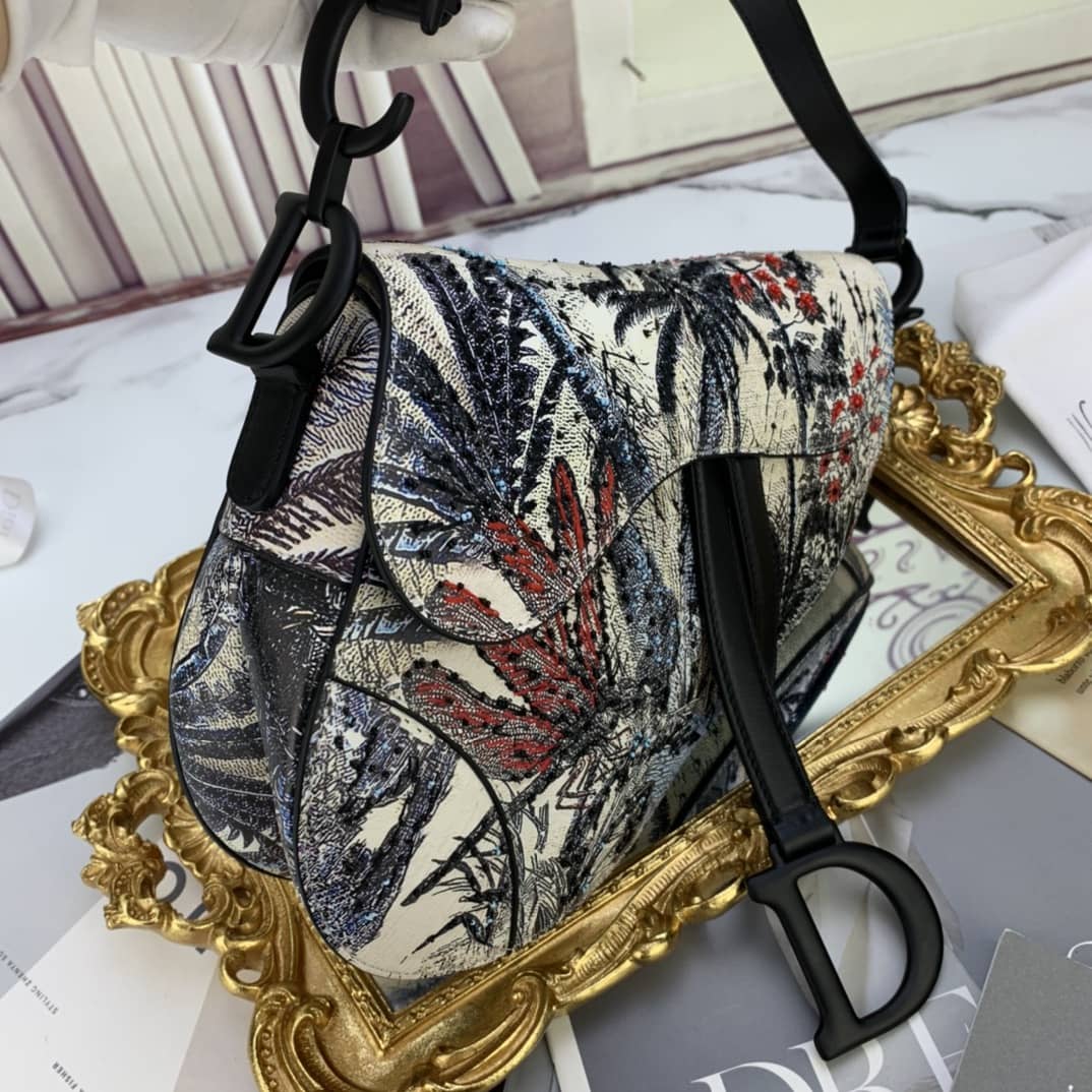 Chr1st1an D10r Saddle Replica Bag