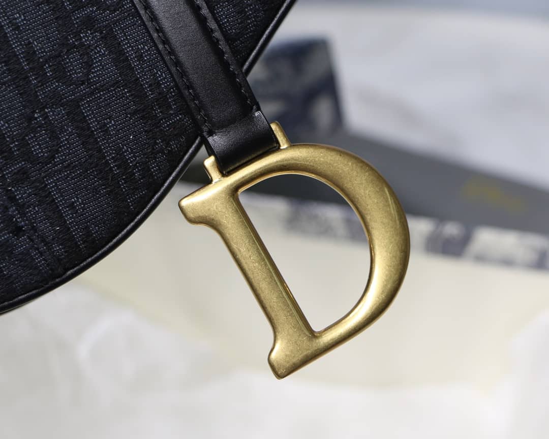 D10r Saddle Bag Dupe 25.5CM