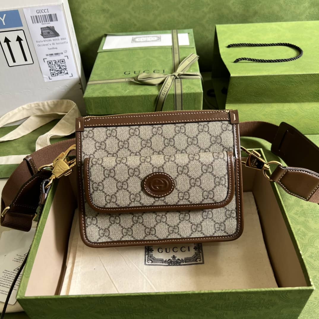 Gvc*1 Interlocking G Messenger Bag Replica 674164