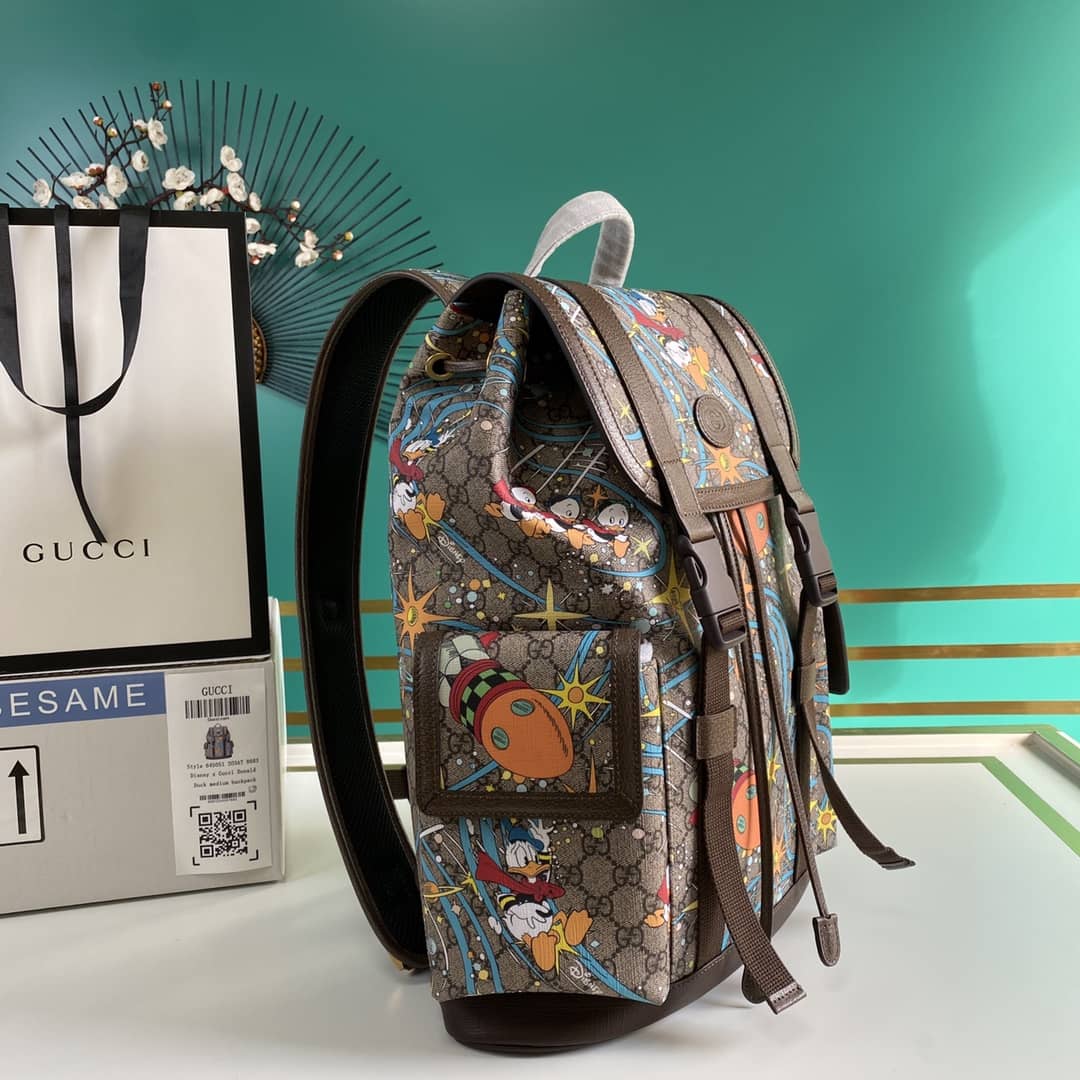 Gvc*1 Disney X Gvc*1 Donald Duck Medium Backpack Replica 645051