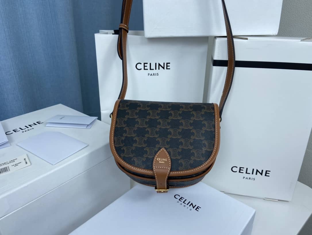 Ce1i*e Bag Dupe Triomphe Canvas Medium Folco Replica Bag