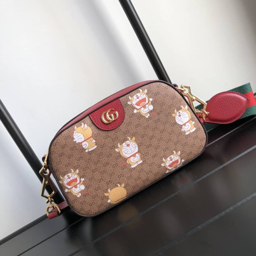 Gvc*1 Svp*me Canvas Camera Bag Replica Red 574886