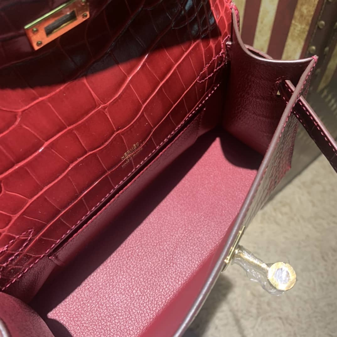 H**me5 Kelly Replica Pochette